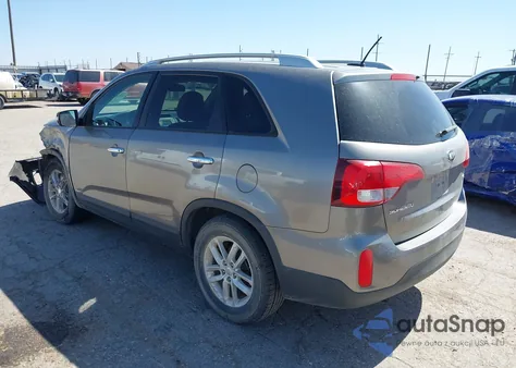 2015 Kia Sorento Lx from USA, damaged, VIN 5XYKTCA69FG584972